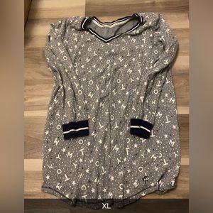 Tommy Hilfiger nightgown